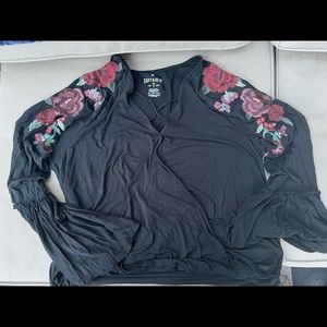 american eagle soft & sexy long sleeve blouse
